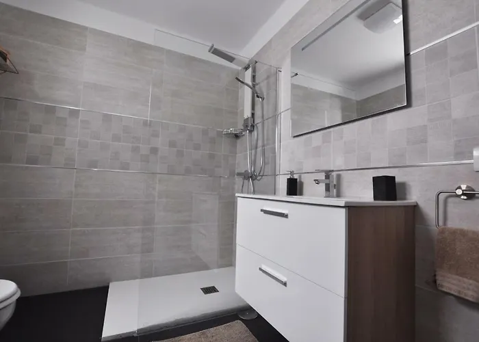 Apartment Paraiso Iii - Pool & Sea View - Good Wifi- Loma *